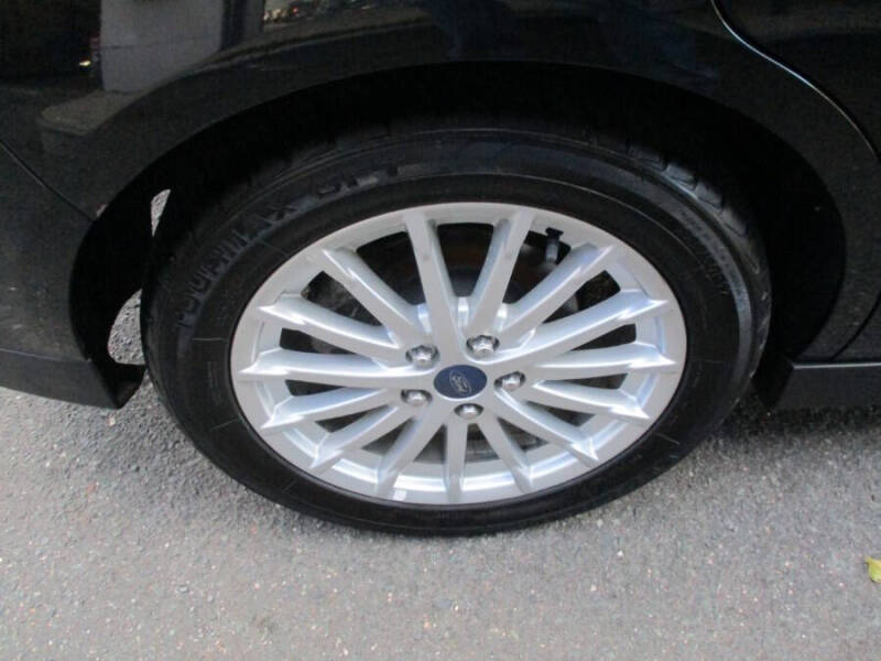 2014 Ford C-MAX Hybrid SE