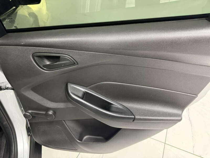 2018 Ford Focus S
