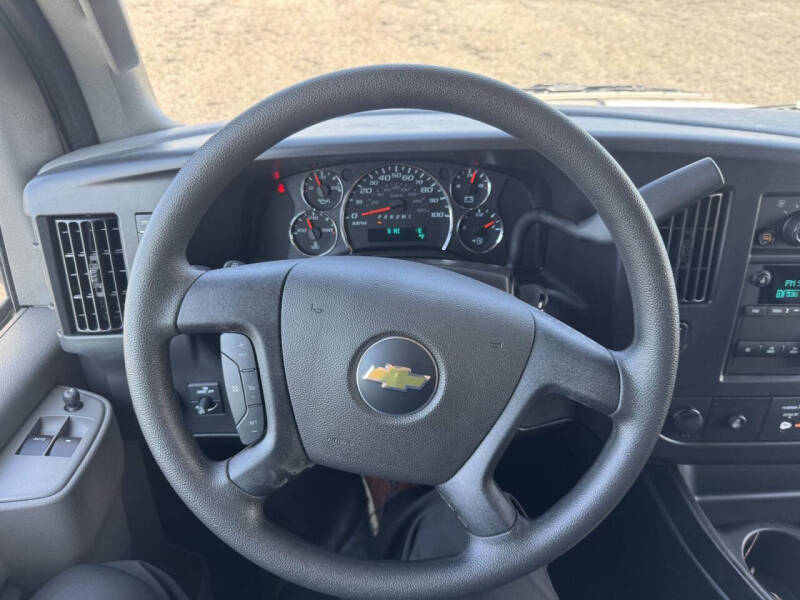 2026 Chevrolet Express 2500