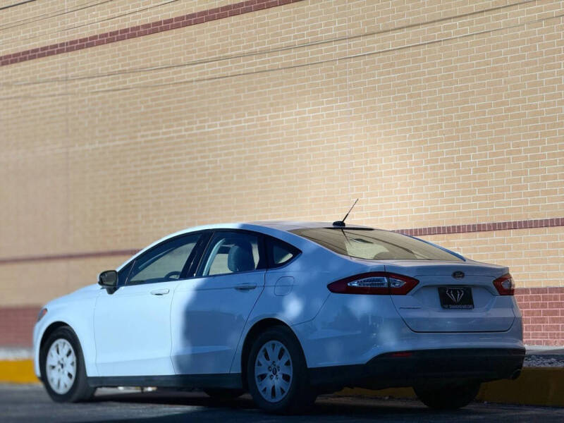 2014 Ford Fusion S