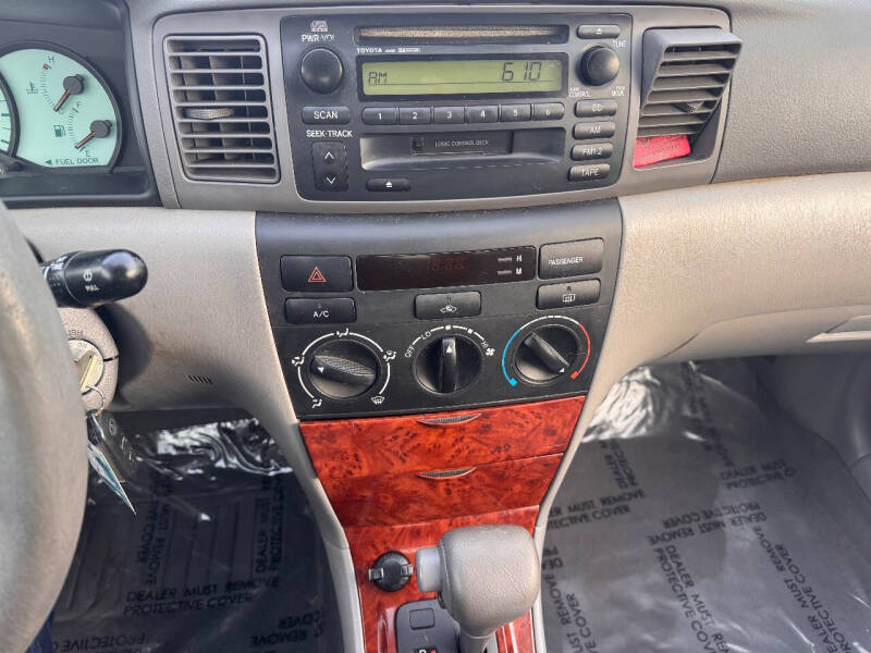 2003 Toyota Corolla LE