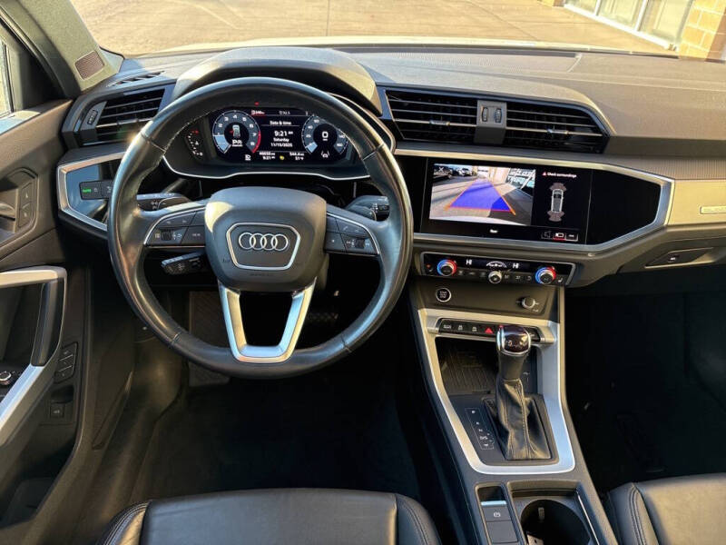 2024 Audi Q3 quattro S line Premium 45 TFSI
