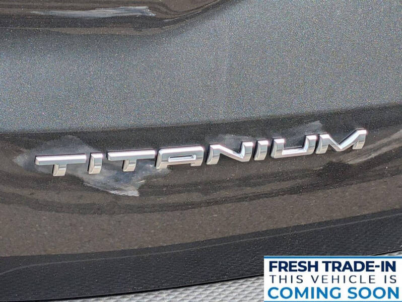 2020 Ford Escape Hybrid Titanium