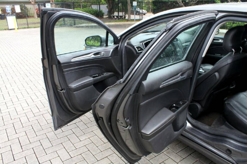 2013 Ford Fusion Hybrid Titanium