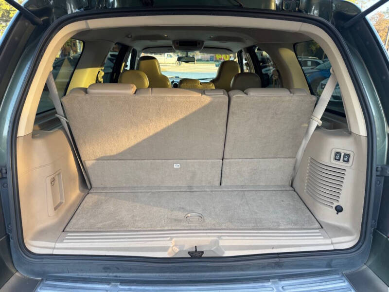 2004 Ford Expedition Eddie Bauer