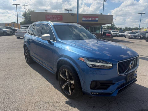 2017 Volvo XC90 T6 R-Design