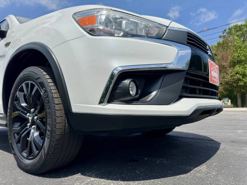 2017 Mitsubishi Outlander Sport LE