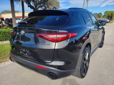 2019 Alfa Romeo Stelvio Sport