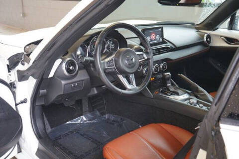 2022 Mazda MX-5 Miata RF Grand Touring