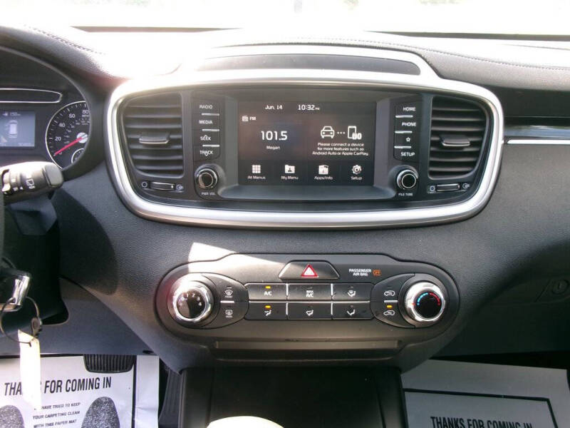 2020 Kia Sorento L