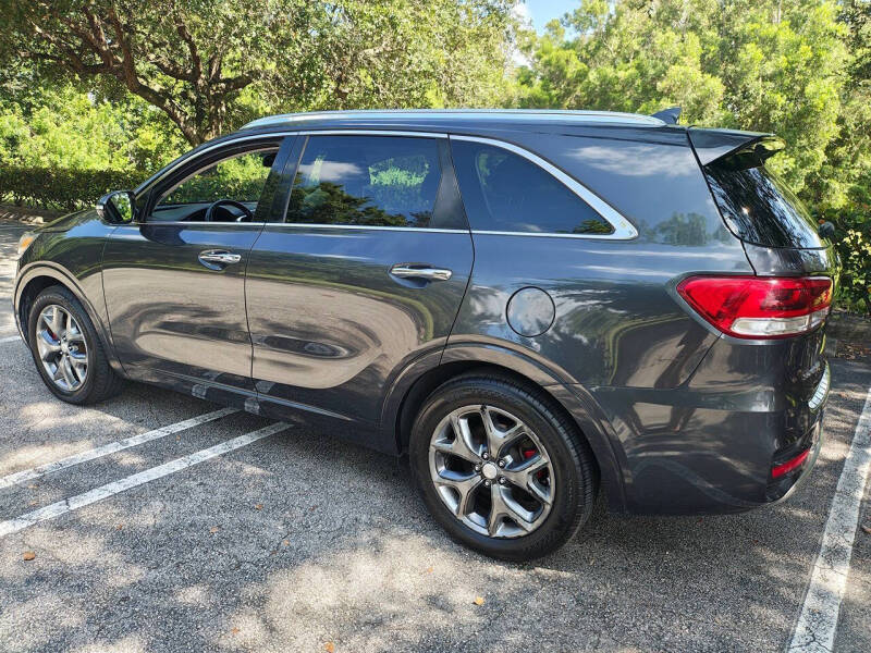 2017 Kia Sorento SX V6