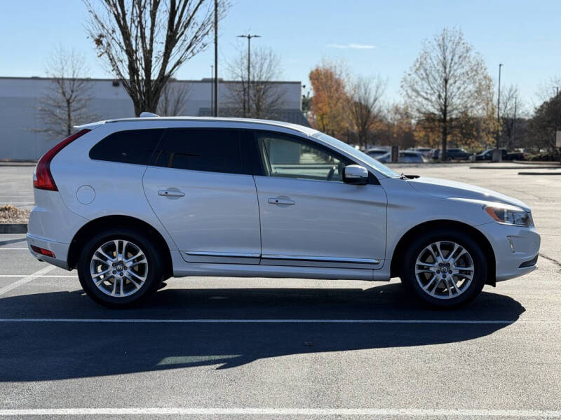 2015 Volvo XC60 T5 Drive-E Premier