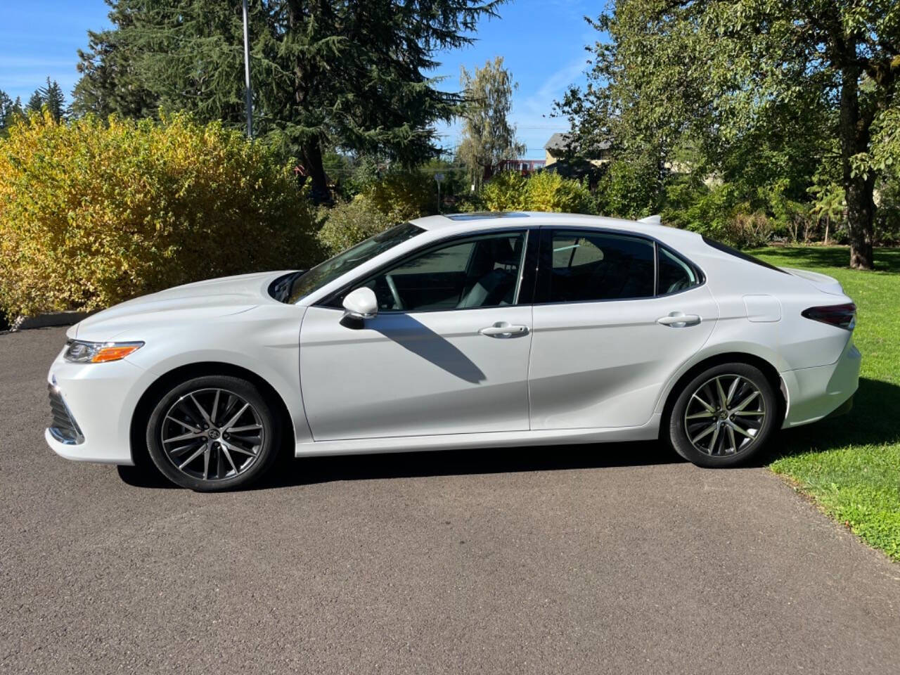 2022 Toyota Camry Hybrid for sale at E & A MOTORS in Portland, OR