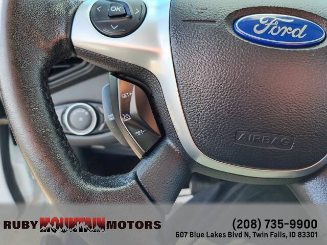 2017 Ford C-MAX Hybrid SE