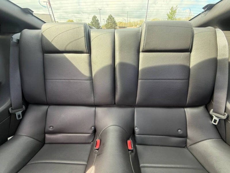 2008 Ford Mustang V6 Deluxe