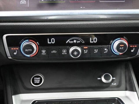 2022 Audi Q3 quattro S line Prem Plus 45 TFSI