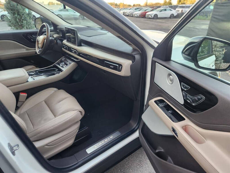 2022 Lincoln Aviator Reserve