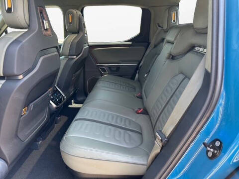 2022 Rivian R1T Adventure