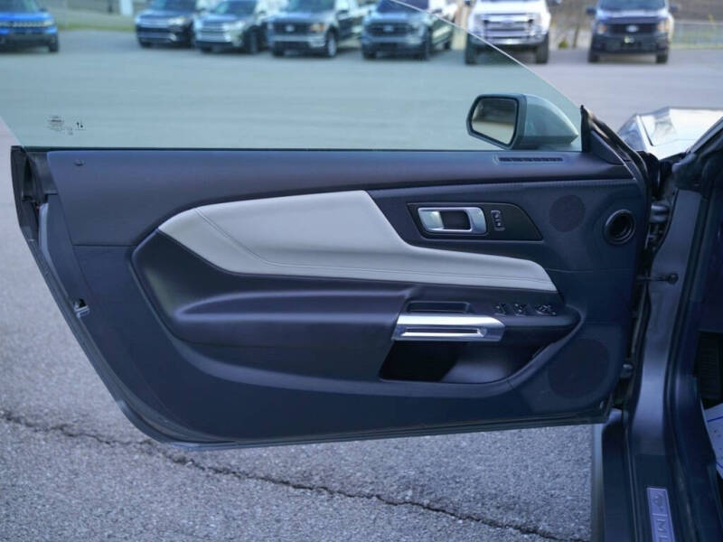 2024 Ford Mustang EcoBoost Premium