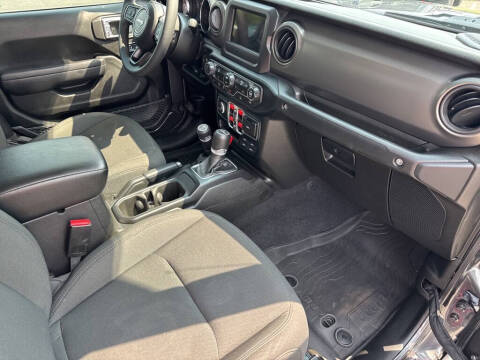 2023 Jeep Gladiator Willys