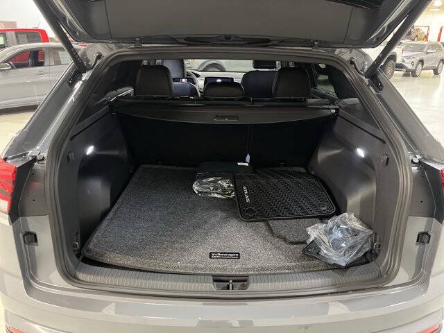 2026 Volkswagen Atlas Cross Sport SE 4Motion