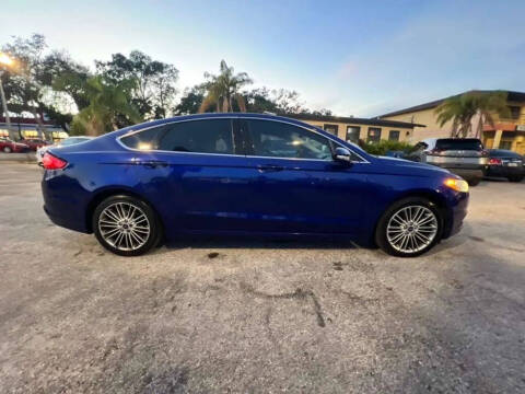 2014 Ford Fusion SE