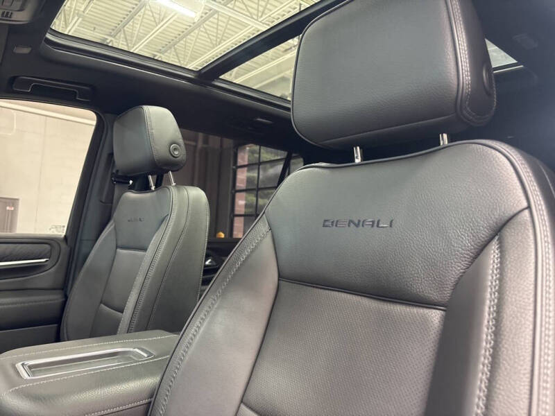 2024 GMC Yukon XL Denali