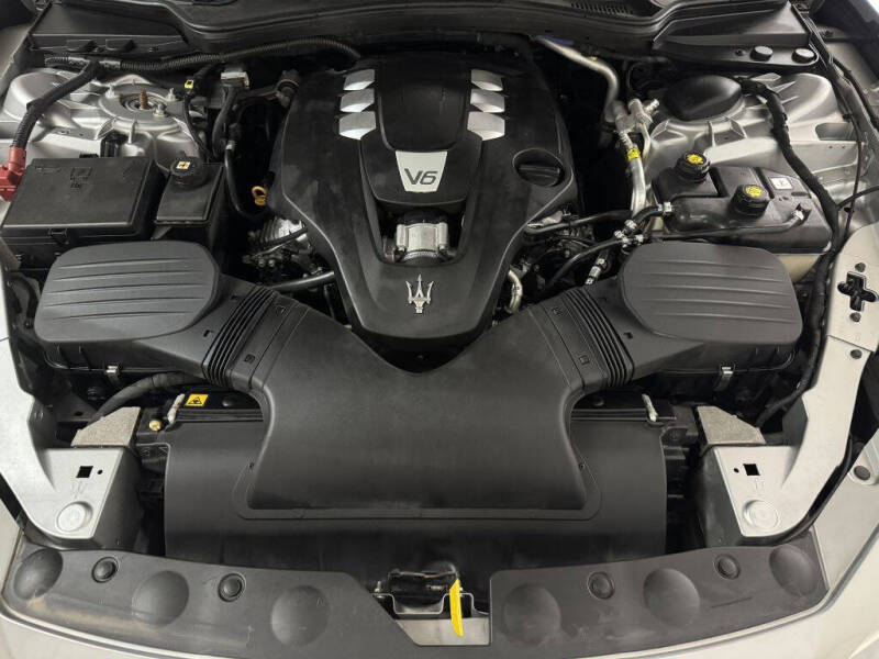 2015 Maserati Ghibli