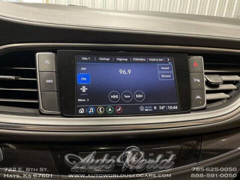 2022 Buick Enclave Essence