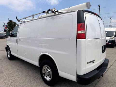 2013 Chevrolet Express 2500