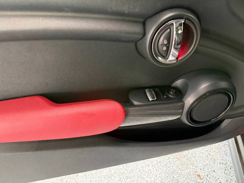 2016 MINI Hardtop 2 Door Cooper