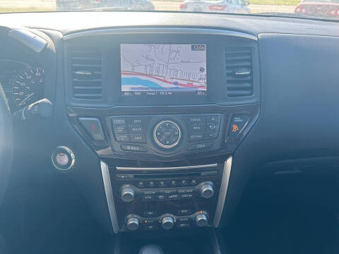 2015 Nissan Pathfinder SL