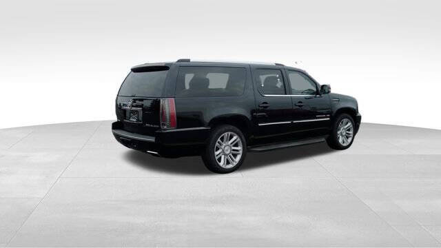 2014 Cadillac Escalade ESV Luxury