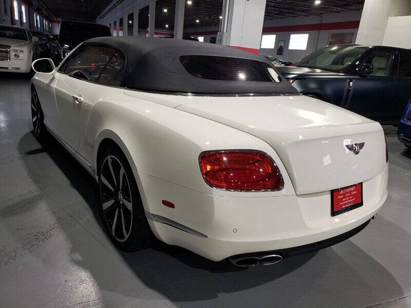 2013 Bentley Continental 24