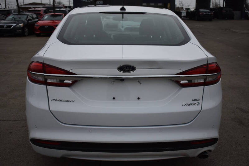 2018 Ford Fusion Hybrid SE