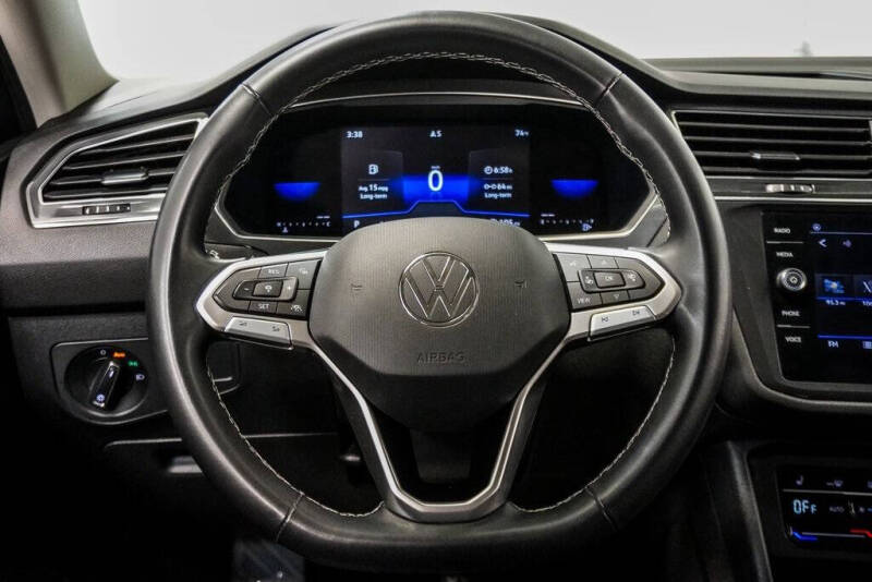 2023 Volkswagen Tiguan SE