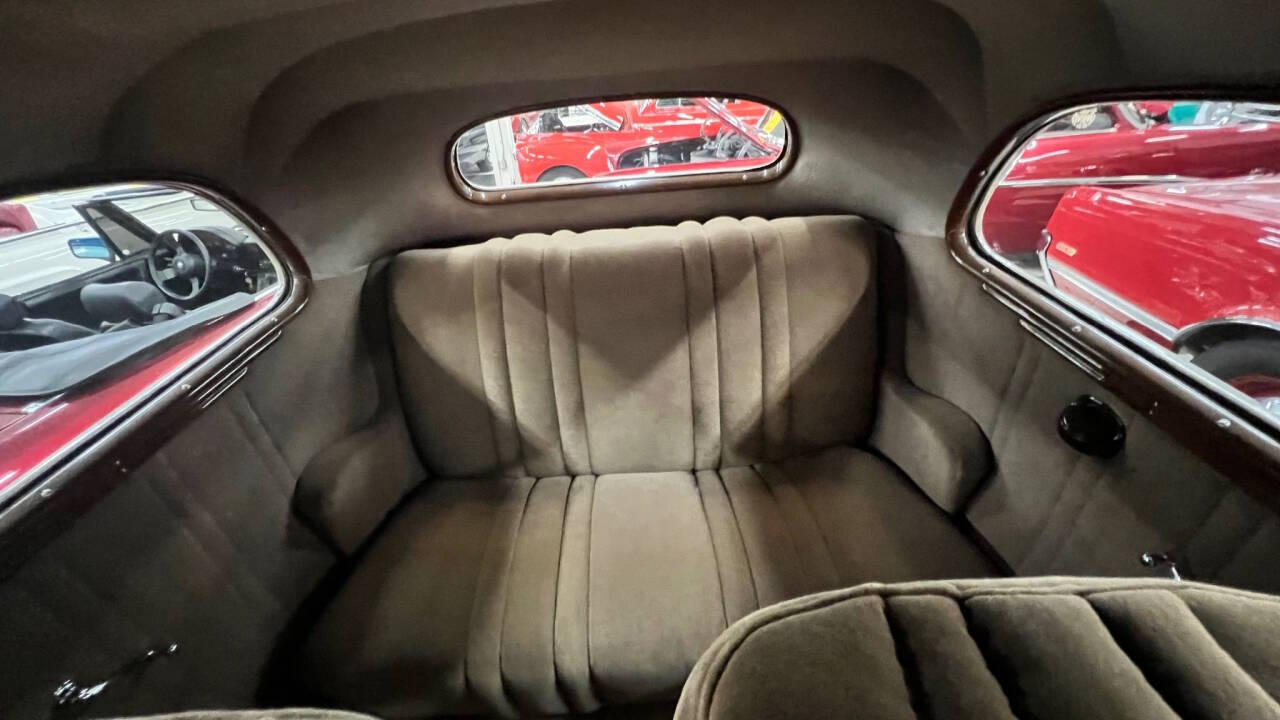 1936 Ford Custom 64