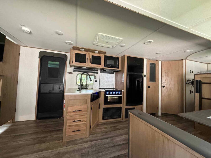 2023 Forest River Alpha Wolf