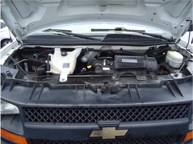 2017 Chevrolet Express 2500