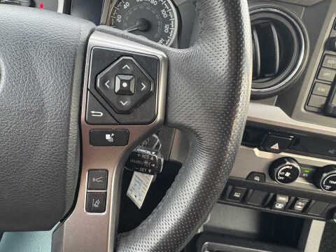 2018 Toyota Tacoma SR5 V6