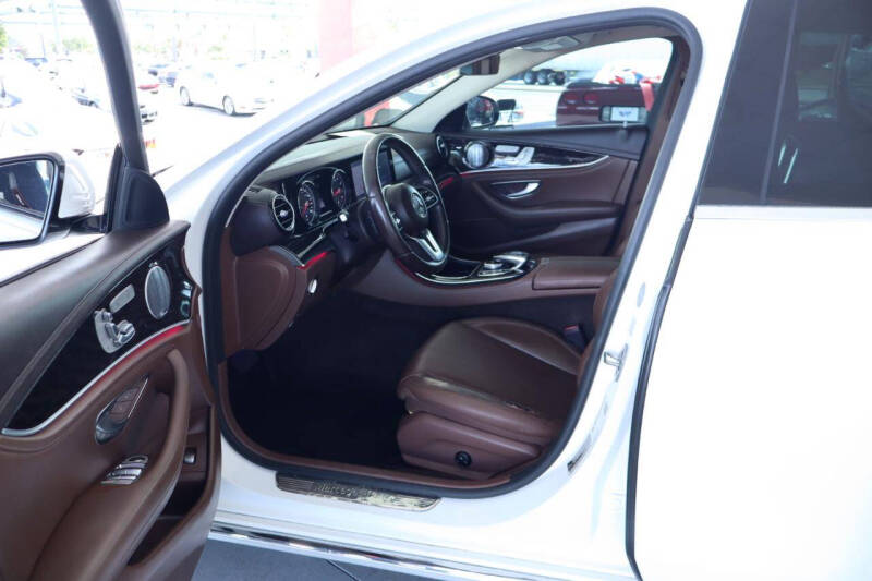 2019 Mercedes-Benz E-Class E 300