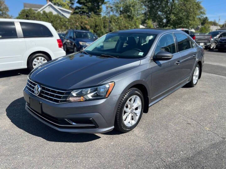 2016 Volkswagen Passat 1.8T R-Line