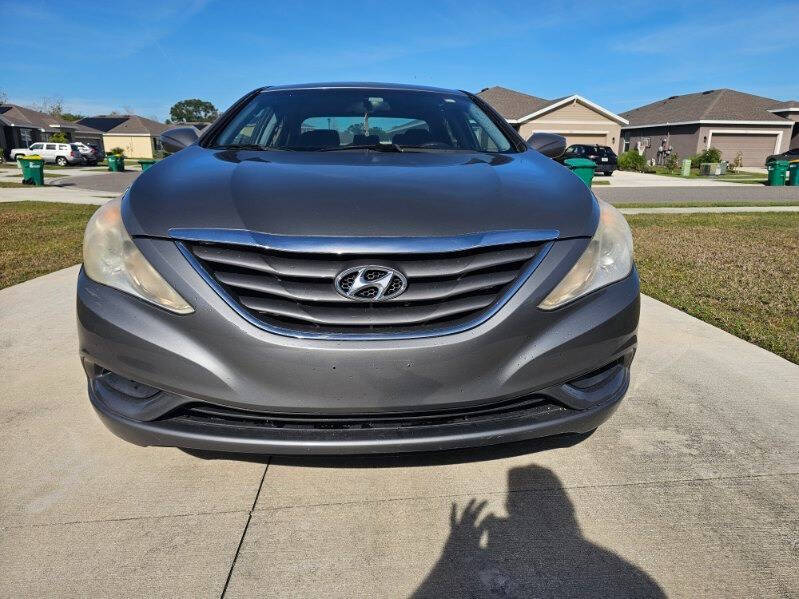 2012 Hyundai Sonata GLS's photo