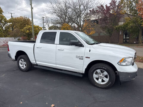 2022 RAM 1500 Classic SLT