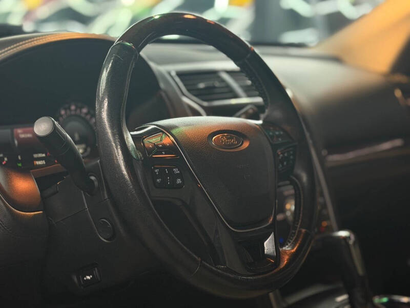 2016 Ford Explorer Platinum