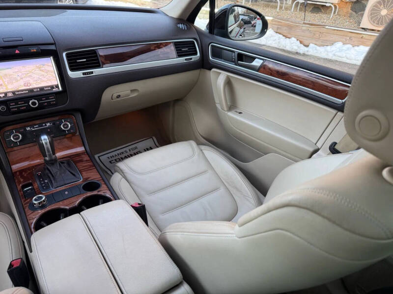 2012 Volkswagen Touareg