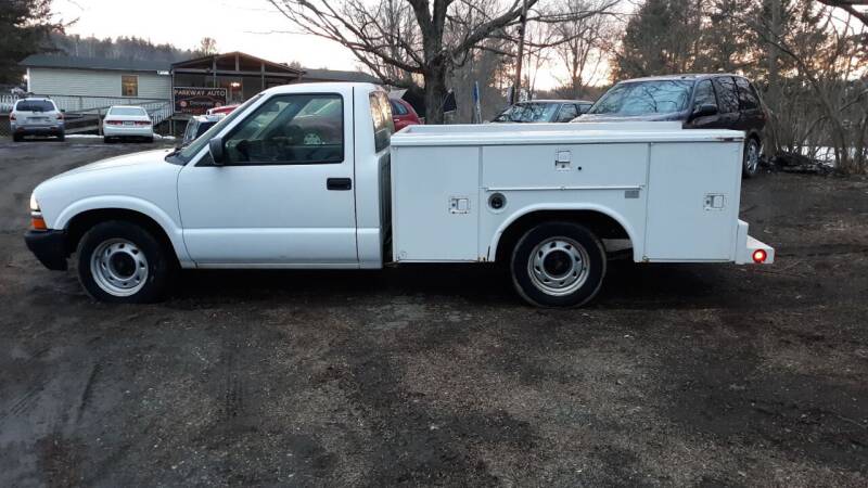 2003 Chevrolet S-10 for sale at Parkway Auto Exchange in Elizaville NY