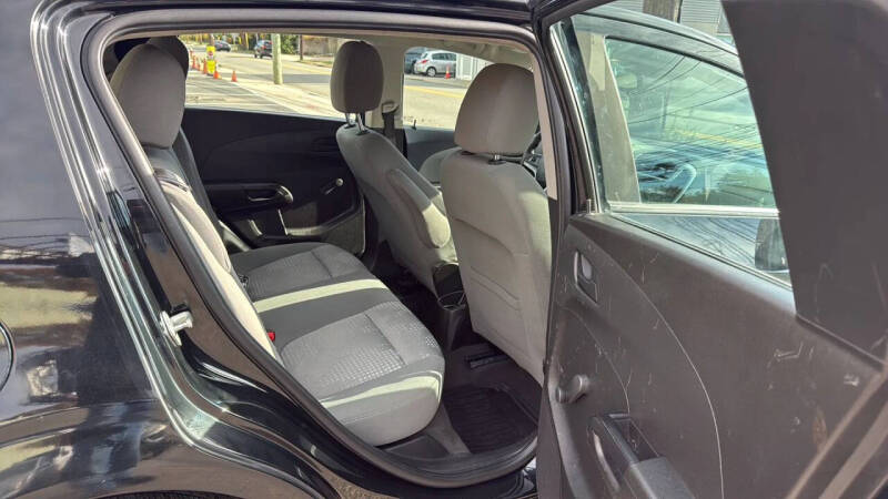 2019 Chevrolet Sonic LT Auto Fleet