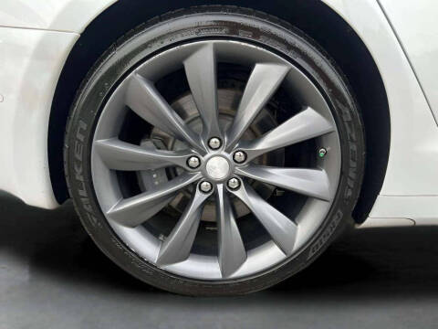 2017 Tesla Model S 75D