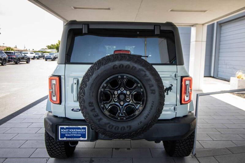 2023 Ford Bronco Outer Banks